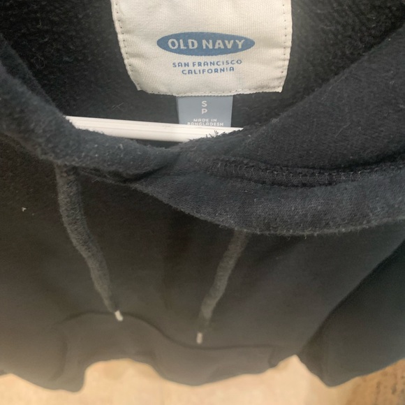 4/$15 Old Navy Classic Black Hoodie - Picture 4 of 8